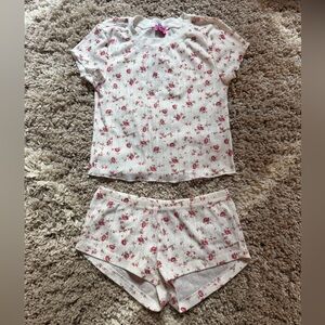 Edikted Floral Pajama Set - White and Pink XSmall